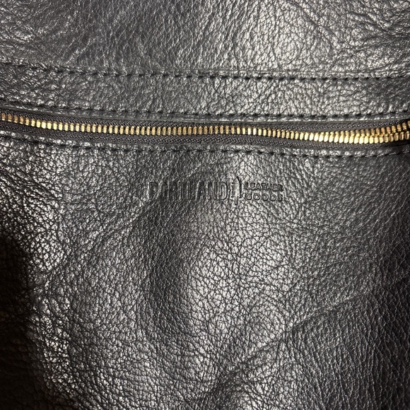 Portland Leather black backpack - Picture 4 of 4